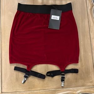 BNWT Cassandra velvet mini skirt (RUBY) size Medium